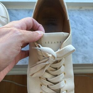Sezane cream tennis shoes size 8